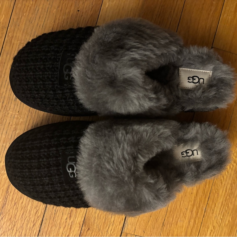 COPY - Ugg slippers